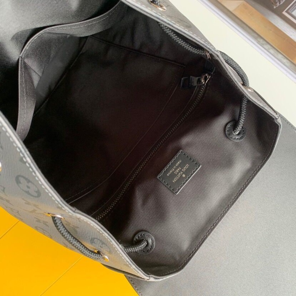 Louis Vuitton Christopher MM Backpack LV bag - Picture 6 of 9